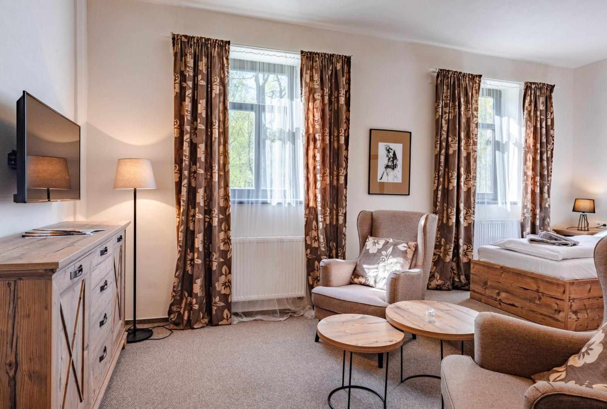 Hotel Svycarsky Dum Sneznik Kamer foto