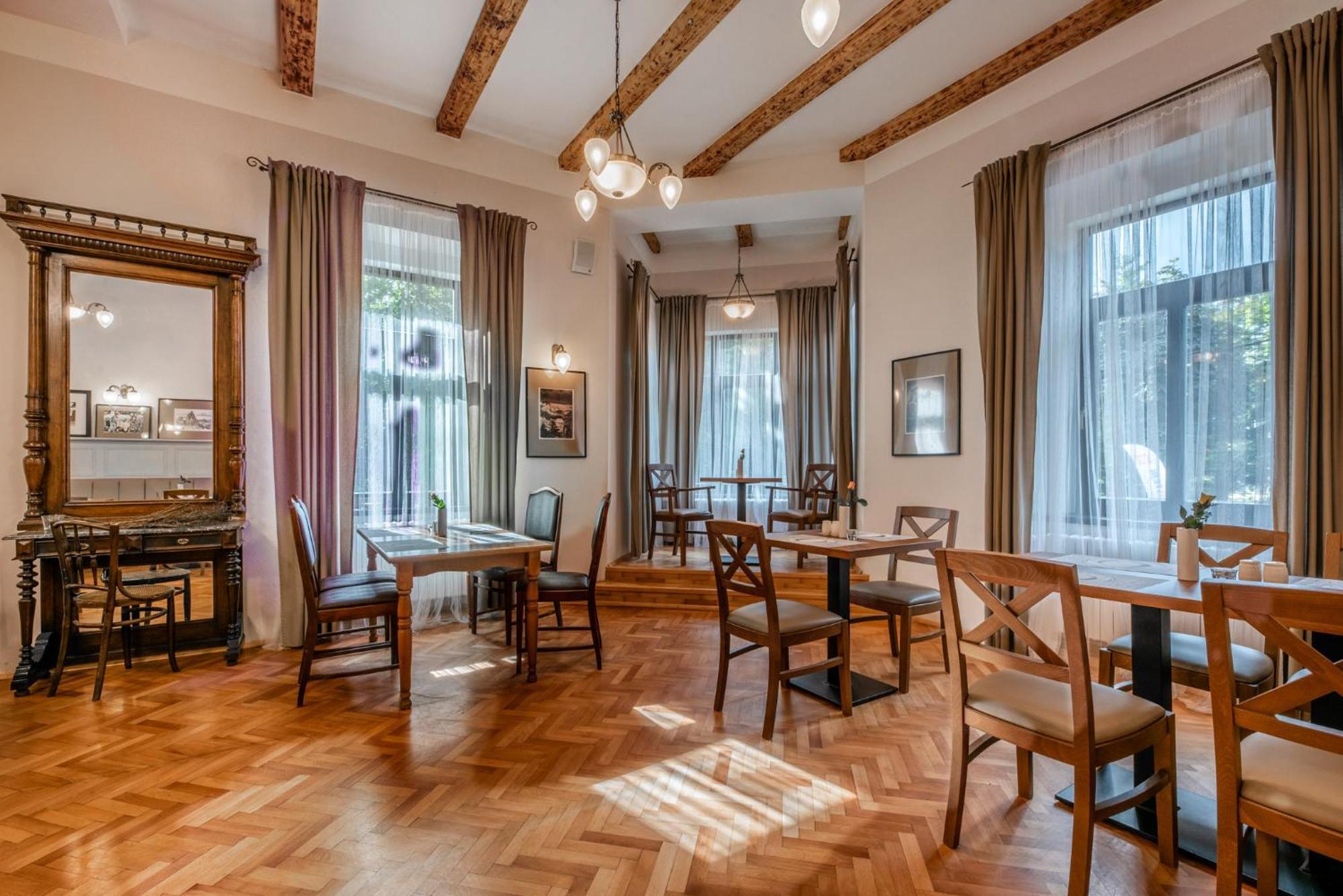 Hotel Svycarsky Dum Sneznik Buitenkant foto