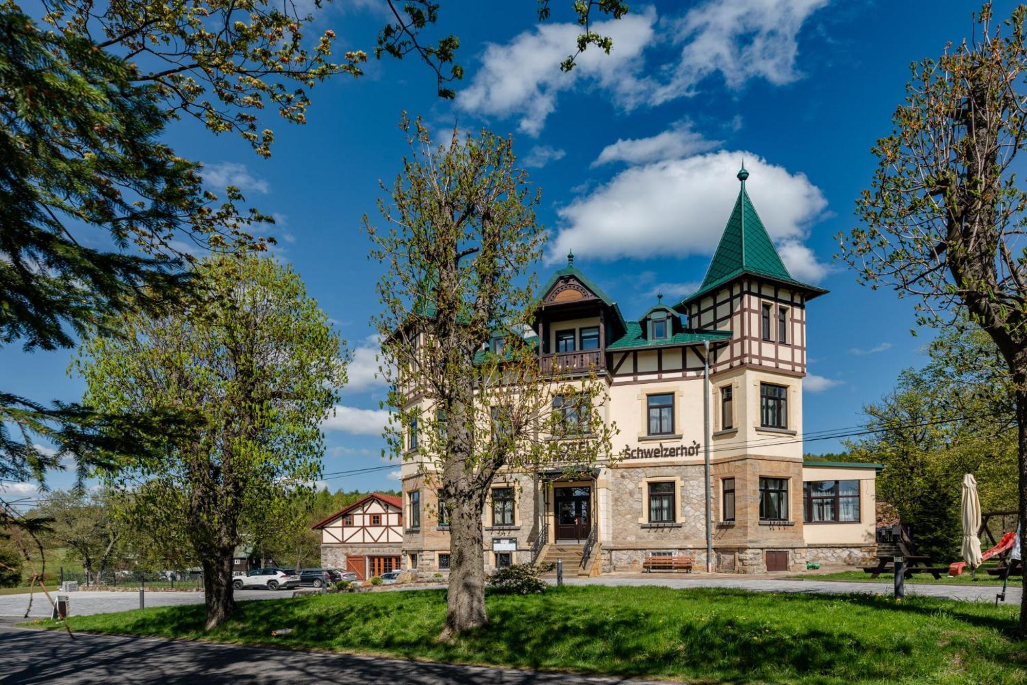 Hotel Svycarsky Dum Sneznik Buitenkant foto